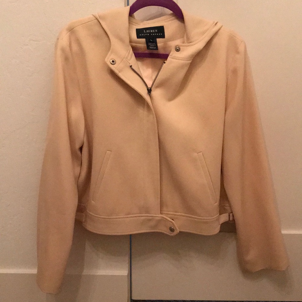 Hooded jacket